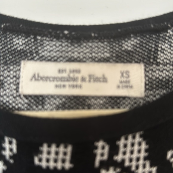 Abercrombie & Fitch fitted sweater dress size xs - Picture 2 of 3